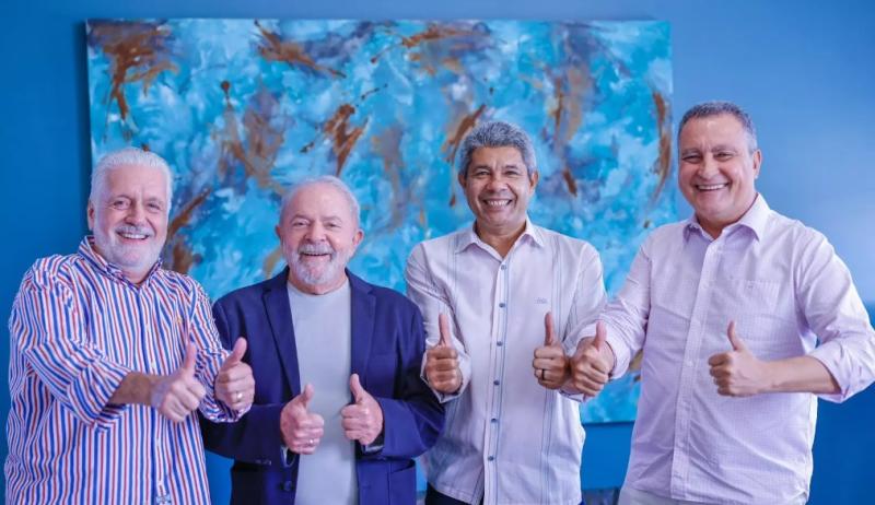 Lula entrega Wagner aos leões, Rui fica ofegante e o banho de água fria no São João de Jerônimo.
