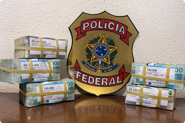 PF prende suspeito de lavagem de dinheiro com R$ 700 mil em espécie em Porto Seguro.