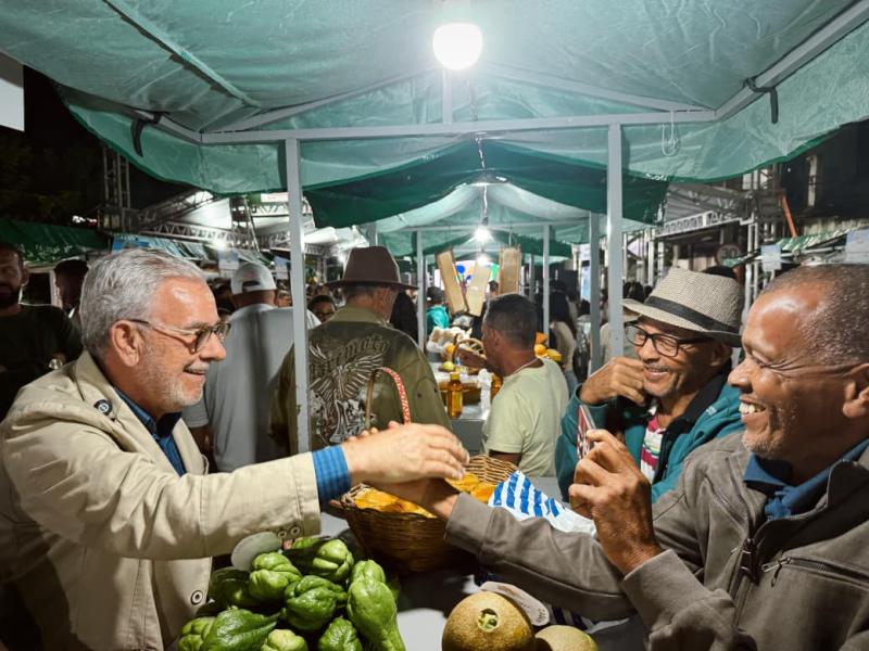 Feiras Agroculturais fortalecem a produção e comercialização da agricultura familiar e atividades culturais  nos municípios  