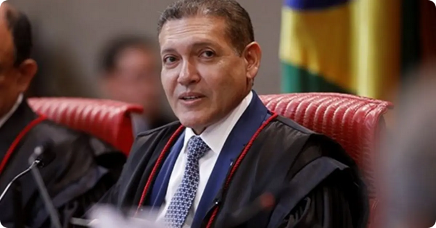 Nunes Marques assume TSE e defende confiança nas urnas eletrônicas