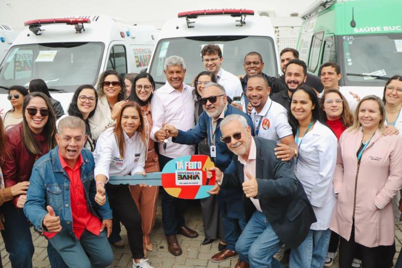 Entregas do Governador somam mais de R$ 24 milhões de Emendas de Waldenor Pereira e Zé Raimundo para Vitoria da Conquista e municípios da região.