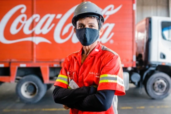 Coca-Cola abre vaga de trainee na Bahia com salário de R$ 7,5 mil.