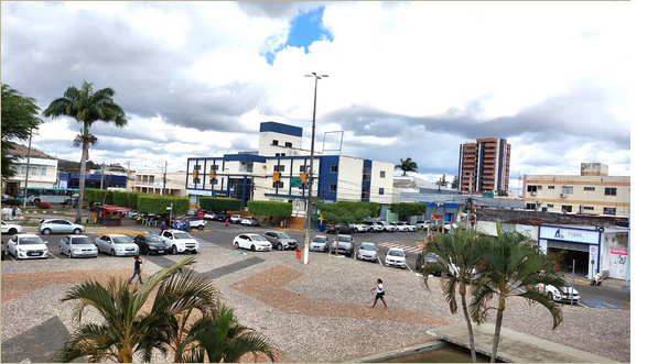 ITAPETINGA SUPERA CIDADES IMPORTANTES DA BAHIA NA GERAÇÃO DE EMPREGOS COM CARTEIRA ASSINADA 
