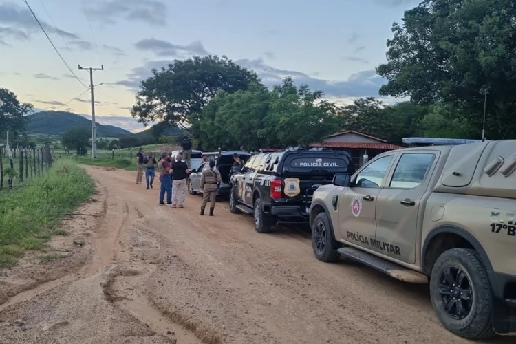 Polícia Civil deflagra Operação Raiz Oculta contra tráfico de drogas em Guanambi