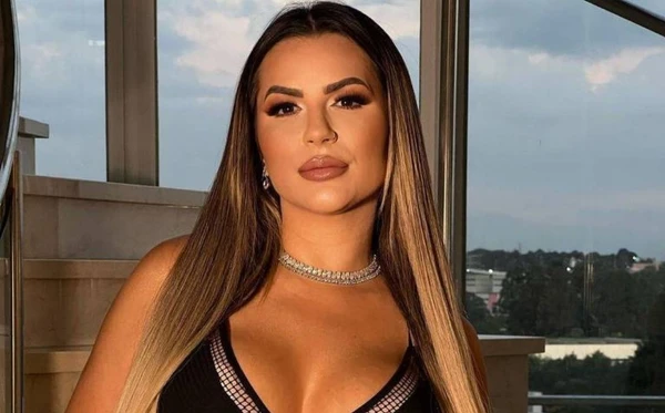 Deolane Bezerra terá que retirar mega hair na prisão após exigência para evitar ‘risco de fuga’.