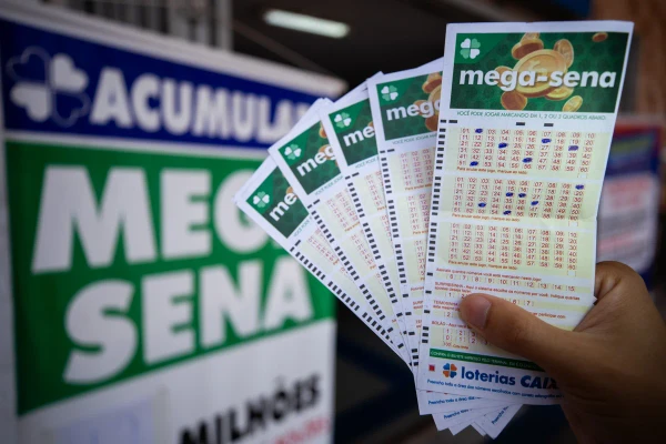 Apostas de Salvador levam mais de R$ 240 mil na Mega-Sena