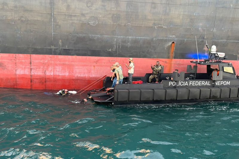 PF encontra entorpecente escondido em navio em Salvador com provável destino à Europa