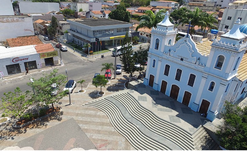 SINDSEMB faz  homenagem no aniversário de 147 anos de Brumado
