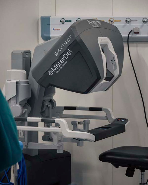 Robô amplia fronteira da cirurgia cardíaca na Bahia