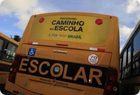 Ônibus escolar lotado causa revolta em Jussiape e preocupa pais
