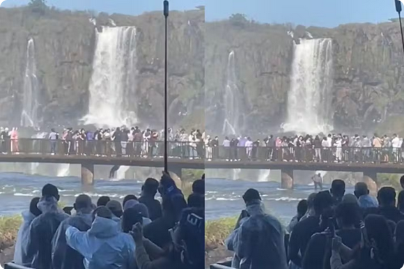 Turista se pendura em passarela e pula nas águas das Cataratas do Iguaçu para pegar celular